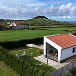Bird House By Pontanegraazores Holiday home Altares