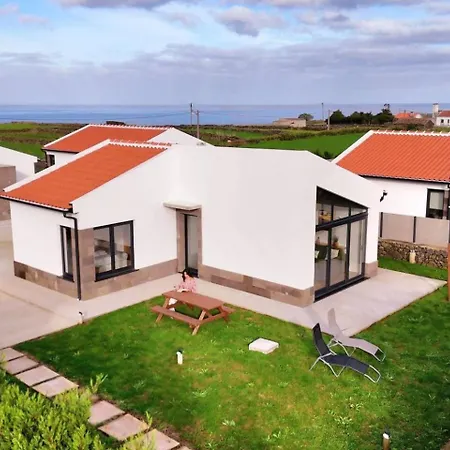 Casa de Férias Bird House By Pontanegraazores Altares