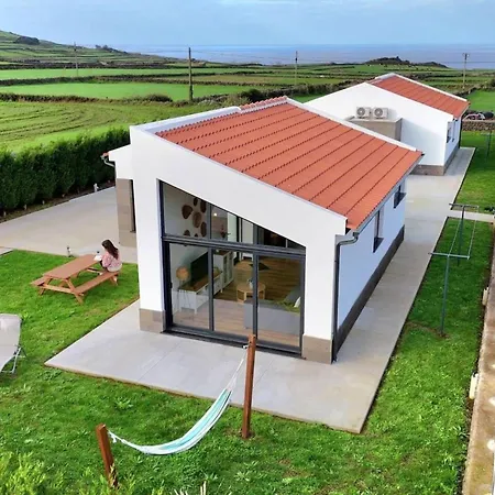 Tatil Evi Bird House By Pontanegraazores Altares